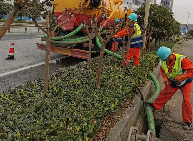 多文镇市政管道清淤